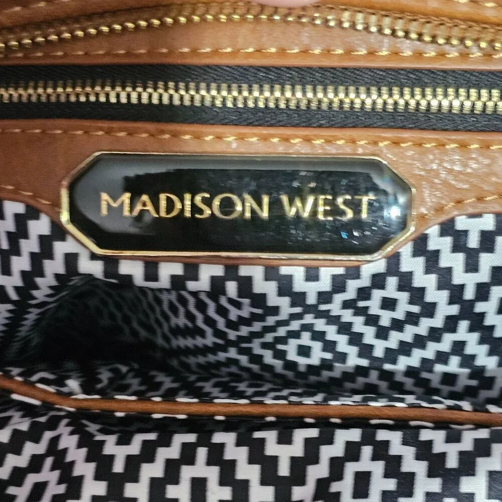 Madison West Vintage Camel Brown Faux Leather Handbag Purse Boho Cottagecore - Picture 15 of 16
